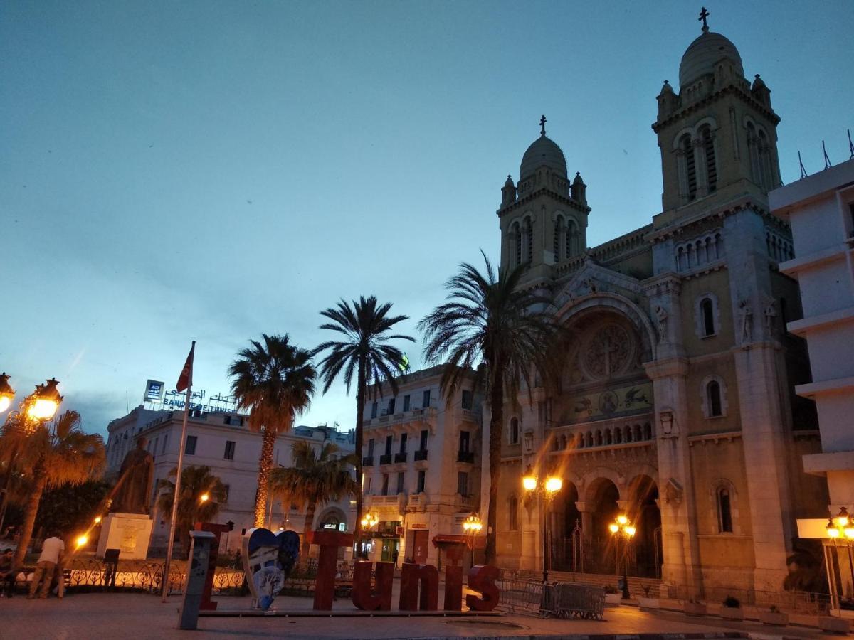 Hotel Roma Tunis Bagian luar foto
